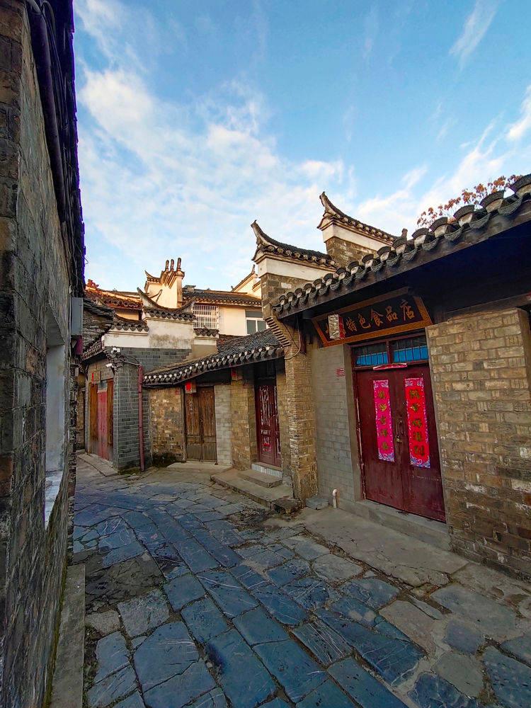 昌乐公主：李隆基因为母族对他有生养之恩，把女儿昌乐嫁给了母族